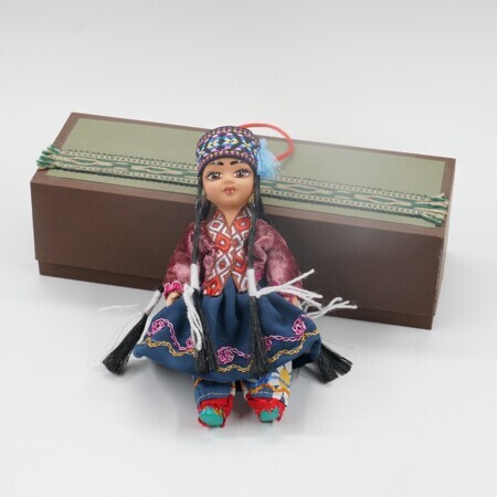 Узбекская кукла "Малыш" (розовый пиджак, тёмная юбка)