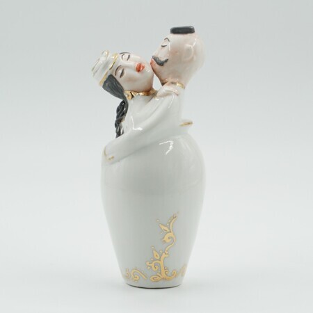 Влюбленные в кувшине